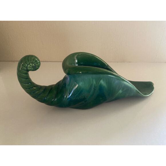 Mid Century XL Royal Haeger Glazed Ceramic Cornacupia Green Planter - Picture 2 of 6